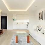 Luxury Apartments - Okrzei Residence By Grand Apartments